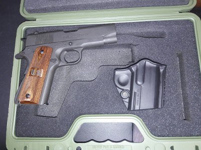 SPRINGFIELD ARMORY Champion .45 ACP