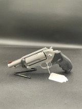 TAURUS The Judge Magnum .45 LC/.410 GA - 1 of 3