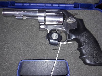 SMITH & WESSON 64-8 .38 SPL +P