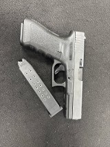 GLOCK G17 9MM LUGER (9x19 PARA) - 2 of 3