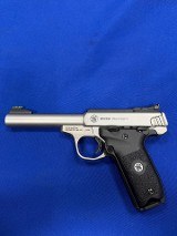 SMITH & WESSON SW22 VICTORY .22 LR - 3 of 3