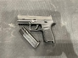 SIG SAUER P250 9MM LUGER (9x19 PARA) - 1 of 3