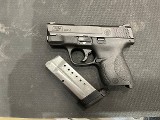 SMITH & WESSON M&P 9 SHIELD 9MM LUGER (9x19 PARA) - 1 of 3