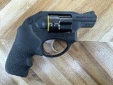 RUGER LCR .38 SPL - 2 of 3