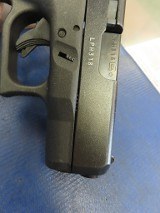 GLOCK 27 .40 S&W - 2 of 3