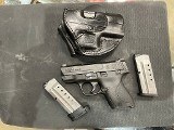 SMITH & WESSON M & P 40 SHIELD .40 S&W - 1 of 3