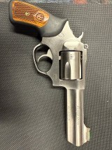 RUGER SP101 .357 MAG - 1 of 3