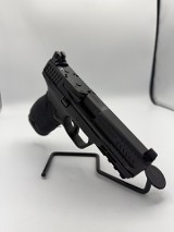 SMITH & WESSON M&P 2.0 9MM LUGER (9x19 PARA) - 2 of 3