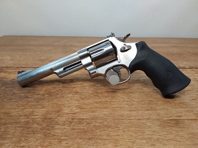 SMITH & WESSON 629 .44 MAGNUM