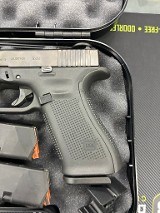 GLOCK 17 GEN 5 9MM LUGER (9x19 PARA) - 2 of 3