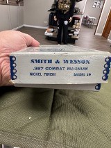 SMITH & WESSON 19-3 .357 MAG - 2 of 3 SMITH & WESSON 19-3 .357 MAG - 2 of 3