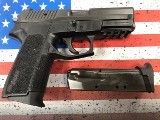 SIG SAUER SP2022 40 Smith & Wesson - 3 of 3
