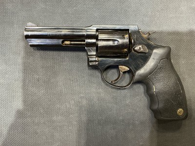 TAURUS 65 .357 MAG