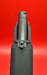 SMITH & WESSON M&P22 12 ROUND THREADED BARREL .22 LR - 3 of 3