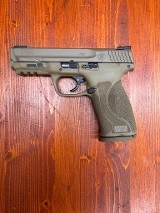 SMITH & WESSON M&P M2.0 FDE OR 9MM LUGER (9X19 PARA) - 1 of 3