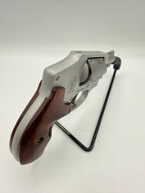 SMITH & WESSON 642 LADYSMITH .38 S&W - 3 of 3