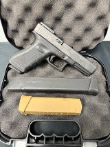 GLOCK G17 GEN 3 9MM LUGER (9X19 PARA) - 1 of 3