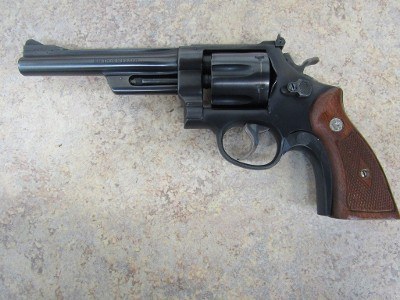 SMITH & WESSON HIGHWAY PATROLMAN .357 MAG