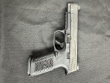 FN FNS-40 .40 S&W - 1 of 3
