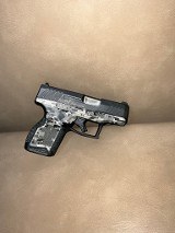 TAURUS GX4 9MM LUGER (9x19 PARA) - 1 of 2