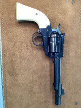RUGER SUPER BLACKHAWK .44 MAGNUM - 1 of 3