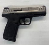 SMITH & WESSON SD40 2.0 .40 S&W - 2 of 3