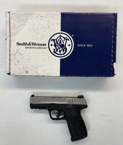 SMITH & WESSON SD40 2.0 .40 S&W