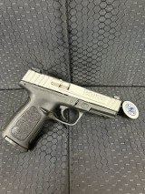 SMITH & WESSON SD40 VE .40 S&W - 3 of 3