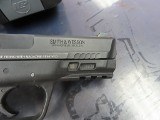 SMITH & WESSON M&P40 M2.0 COMPACT .40 S&W - 2 of 3