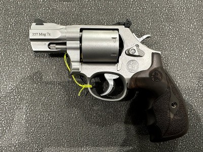 SMITH & WESSON 686 pc 7x .357 MAG