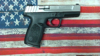 SMITH & WESSON SD9 VE 9MM LUGER (9x19 PARA)