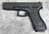 GLOCK 22 .40 S&W - 1 of 3