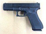 GLOCK G22 GEN 5 .40 S&W - 1 of 3