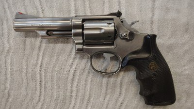 SMITH & WESSON 66 .357 MAG