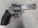 SMITH & WESSON 686 PLUS .357 MAG - 2 of 3