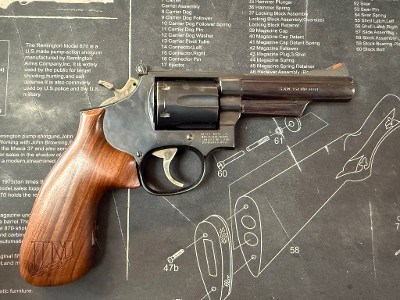 SMITH & WESSON 19-5 .357 MAG