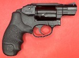 SMITH & WESSON BODYGUARD .38 SPL +P - 1 of 3