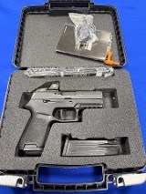 SIG SAUER P320 Compact 9MM LUGER (9x19 PARA) - 2 of 3