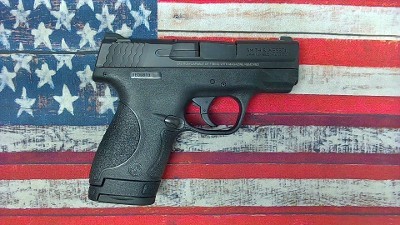 SMITH & WESSON M&P40 SHIELD .40 S&W