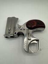 BOND ARMS defender .45 colt / .410 - 3 of 3
