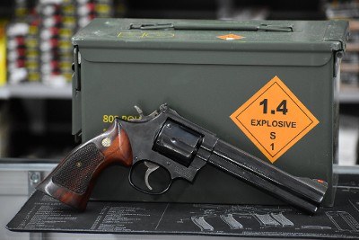 SMITH & WESSON 586 .357 MAG