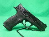 SMITH & WESSON M&P 40 .40 S&W - 2 of 3