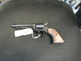 HERITAGE MFG. ROUGH RIDER .22 LR - 1 of 3
