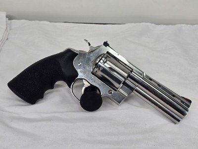 COLT Anaconda .44 MAGNUM
