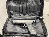 GLOCK G17 9MM LUGER (9x19 PARA) - 1 of 2