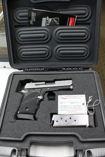 SIG SAUER P938 9MM LUGER (9x19 PARA)