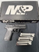 SMITH & WESSON M&P22 COMPACT .22 LR - 1 of 3