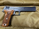 SMITH & WESSON 422 .22 LR - 3 of 3