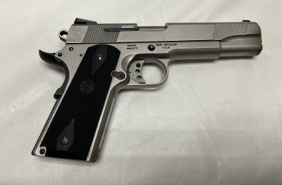 SMITH & WESSON SW1911 .45 ACP