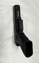 GLOCK G22 GEN 3 .40 S&W - 3 of 3